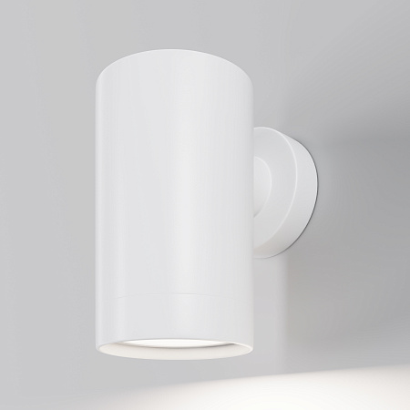 Уличный настенный светильник Maytoni Clyde O493WL-01W