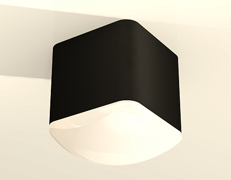 Потолочный светильник Techno XS7806041