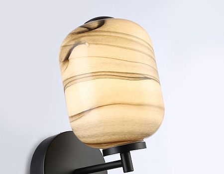 Светильник настенный светодиодный High light LH11039 Светильник настенный светодиодный High light LH11039