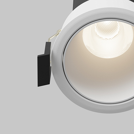 Светильник встраиваемый светодиодный Maytoni Dip DL116-10W-4K-W