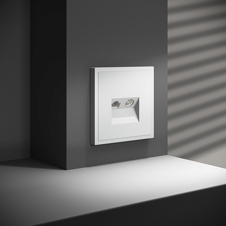 Розетка телевизионная встраиваемая TV+RJ45 кат. 6 Voltum S70 (белый матовый) VLS060702