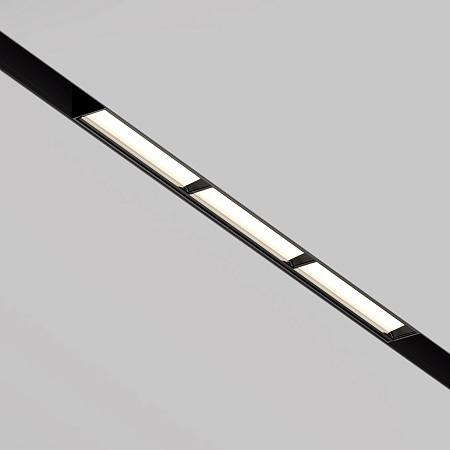 Трековый однофазный магнитный светодиодный светильник Maytoni Exility Parete TR106-4-18W-DS-B