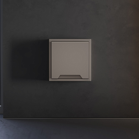 Накладка для розетки с заземлением, защитными шторками и крышкой Voltum S70 (капучино) VLS000814