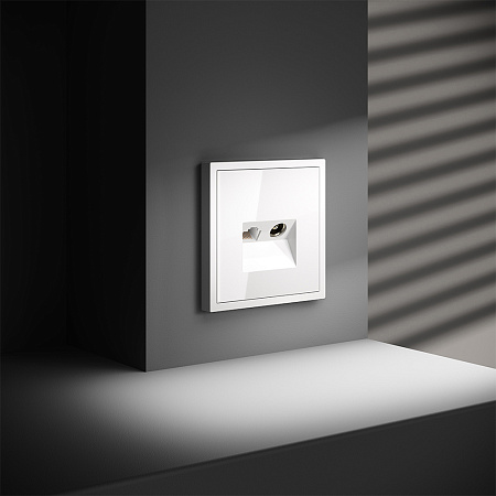 Розетка телевизионная встраиваемая TV+RJ45 кат. 6 Voltum S70 (белый глянцевый) VLS060701 Розетка телевизионная встраиваемая TV+RJ45 кат. 6 Voltum S70 (белый глянцевый) VLS060701