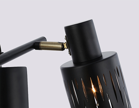 Спот Ambrella light TR8668