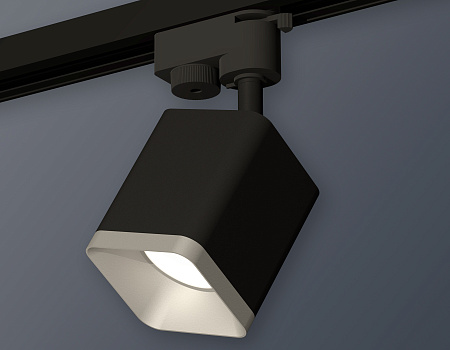 Трековый светильник Track System XT7813002