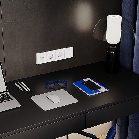 Рамка пластиковая VOLTUM S70 на 4 поста, (белый матовый) VLS100402