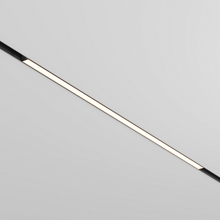 Трековый магнитный светодиодный светильник диммируемый Maytoni Basis TR030-4-30W3K-WW-DS-B