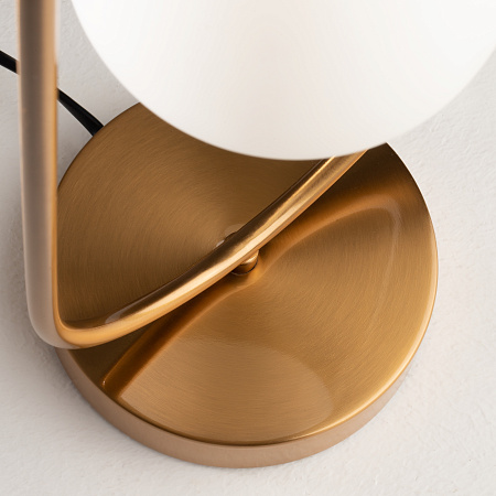 Настольная лампа Freya Inversion FR5233TL-01BS Настольная лампа Freya Inversion FR5233TL-01BS