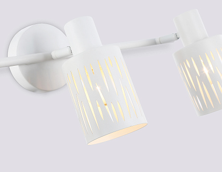 Спот Ambrella light TR8665