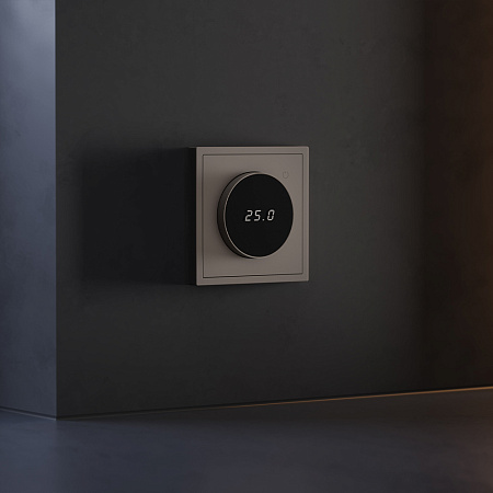 Терморегулятор электронный с индикацией и датчиком, для теплого пола Voltum S70 (капучино) VLS070114