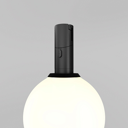 Трековый магнитный гибкий светодиодный светильник Maytoni FLEXITY Luna TR208-1-5W3K-B