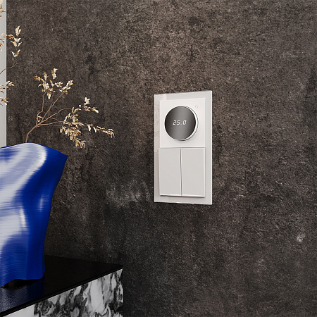 Терморегулятор электронный VOLTUM S70 с индикацией и датчиком, для теплого пола, (белый глянцевый) VLS070101 Терморегулятор электронный VOLTUM S70 с индикацией и датчиком, для теплого пола, (белый глянцевый) VLS070101