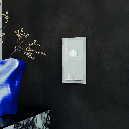 Датчик движения встраиваемый VOLTUM S70, (белый глянцевый) VLS070501