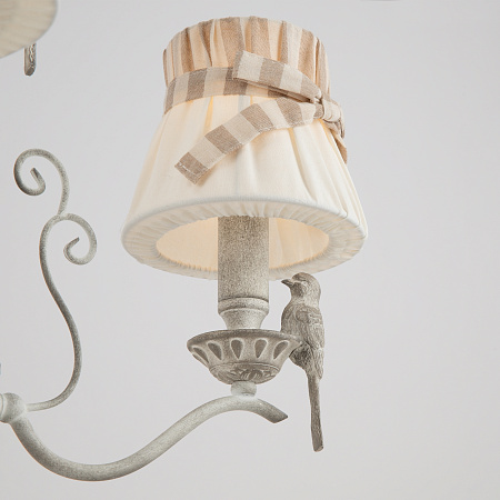 Люстра подвесная Maytoni Bird ARM013-03-W Люстра подвесная Maytoni Bird ARM013-03-W