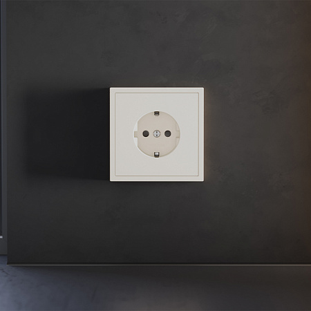 Накладка для розетки с заземлением и защитными шторками Voltum S70 (хлопок) VLS000713 Накладка для розетки с заземлением и защитными шторками Voltum S70 (хлопок) VLS000713