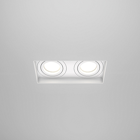 Светильник встраиваемый Maytoni Atom DL003-02-W Светильник встраиваемый Maytoni Atom DL003-02-W