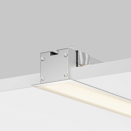 Линейный светильник светодиодный 3000К 1000*50*35мм Maytoni LL313003