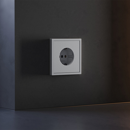 Накладка для розетки с заземлением Voltum S70 (серый) VLS000616 Накладка для розетки с заземлением Voltum S70 (серый) VLS000616