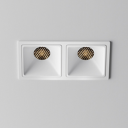 Светильник встраиваемый светодиодный Maytoni Alfa LED DL043-02-10W3K-SQ-W-1 Светильник встраиваемый светодиодный Maytoni Alfa LED DL043-02-10W3K-SQ-W-1