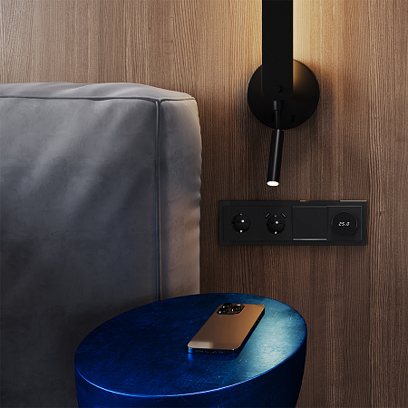 Рамка стеклянная VOLTUM S70 на 4 поста, (черный,стекло) VLS110408