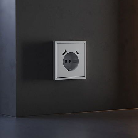 Накладка для розетки с заземлением и защитными шторками, с USB A+C Voltum S70 (серый) VLS001016