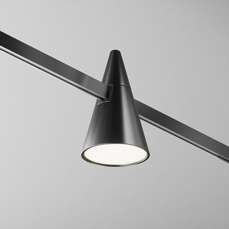 Трековый магнитный светодиодный светильник  Maytoni Flarity Keila TR146-1-5W3K-B