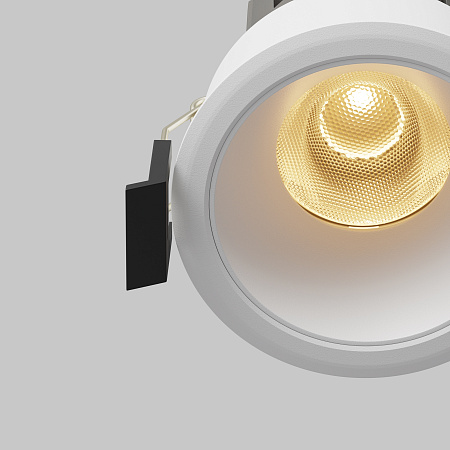 Светильник встраиваемый светодиодный Maytoni Dip DL123-10W-2.7K-W