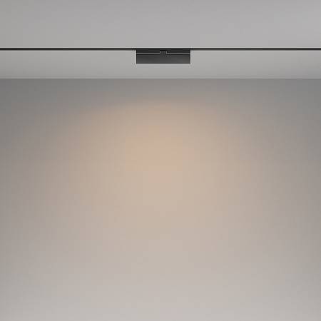 Трековый магнитный светодиодный светильник диммируемый Maytoni Exility BASIS TR036-4-12W3K-DS-B