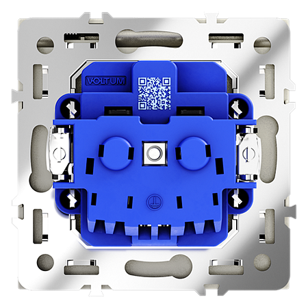 Розетка встраиваемая VOLTUM S70 с заземлением, защитными шторками и крышкой (сталь) VLS040305
