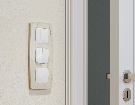 Комплект механизма 2-клавишного перекрестного выключателя 10A Omega MO103030 Комплект механизма 2-клавишного перекрестного выключателя 10A Omega MO103030