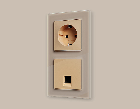 Комплект механизма компьютерной розетки RJ-45 (8P8C) CAT6A экранированной с автоматической защитной шторкой Ambrella Volt Alfa MA612005