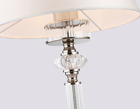 Настольная лампа Ambrella light LH71007