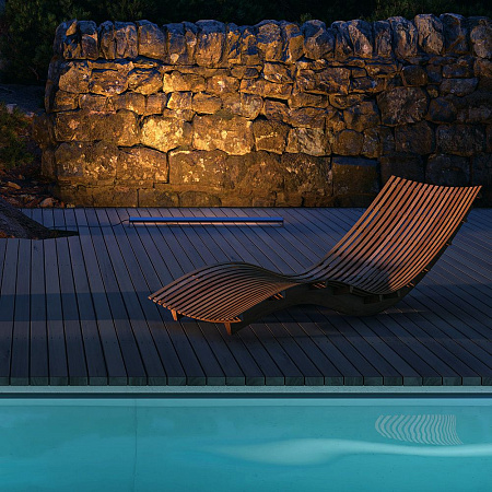 Ландшафтный светодиодный светильник Maytoni Edge O415FL-L15GR3K