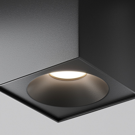 Потолочный светильник Maytoni Sirius C030CL-01B Потолочный светильник Maytoni Sirius C030CL-01B