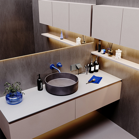 Розетка встраиваемая VOLTUM S70 с заземлением, защитными шторками и крышкой (сталь) VLS040305