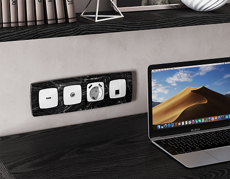 Комплект механизма компьютерной розетки RJ-45 (8P8C) CAT6A экранированной с защитной шторкой Omega MO112005