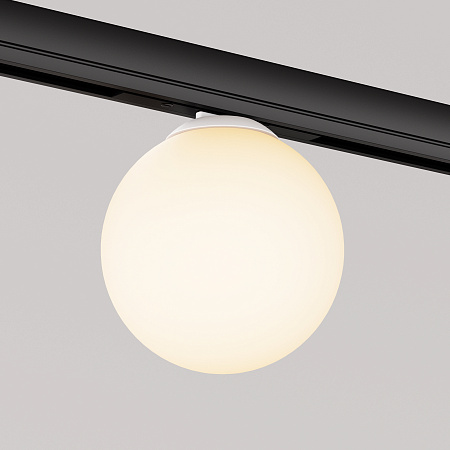 Трековый магнитный светодиодный светильник Maytoni Levity Luna TR185-1-3W2.7K-B
