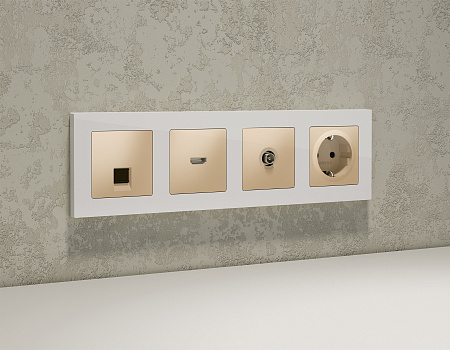 Комплект механизма компьютерной розетки RJ-45 (8P8C) CAT6A экранированной с автоматической защитной шторкой Ambrella Volt Alfa MA612005