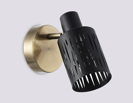 Спот Ambrella light TR8667