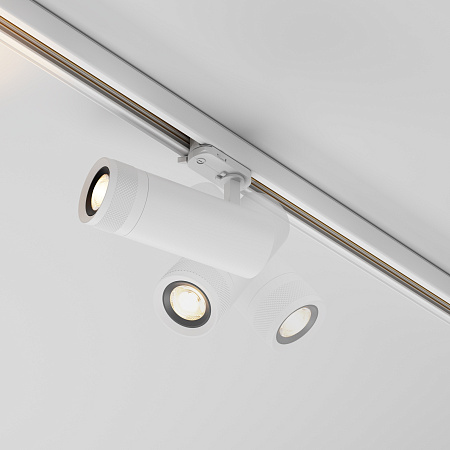 Трековый трехфазный светодиодный светильник Maytoni Trinity Focus Zoom TR198-3-20W2.7K-Z-W