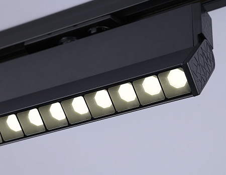 Трековый однофазный светодиодный светильник GL GL6817