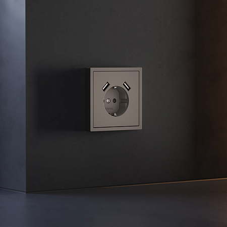 Накладка для розетки с заземлением и защитными шторками, с USB A+A Voltum S70 (капучино) VLS000914