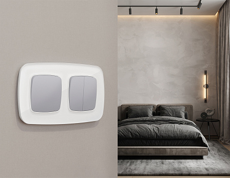 Комплект механизма 2-клавишного перекрестного выключателя 10A Omega MO503030 Комплект механизма 2-клавишного перекрестного выключателя 10A Omega MO503030