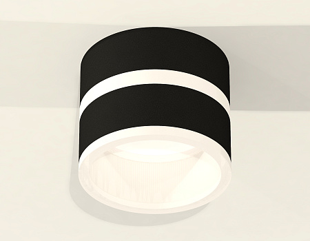 Потолочный светильник XS8102019