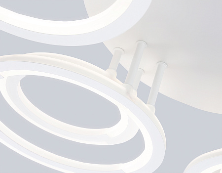 Люстра потолочная светодиодная Ambrella light FA8944
